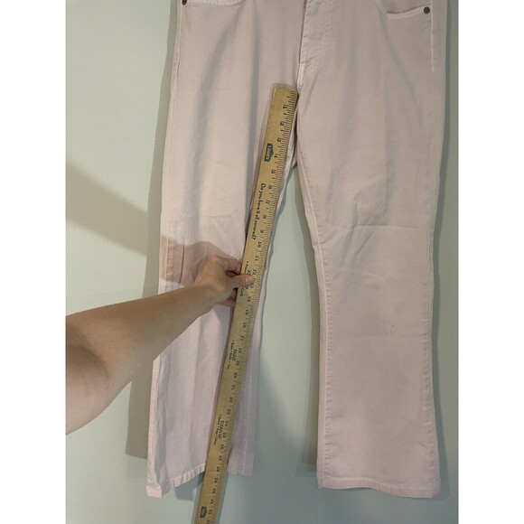 Red Engine Women's Light Pink Cropped Jeans - Picture 4 of 12